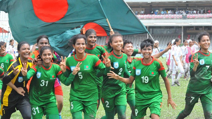 নারী ফুটবল দলের হিমালয় জয়