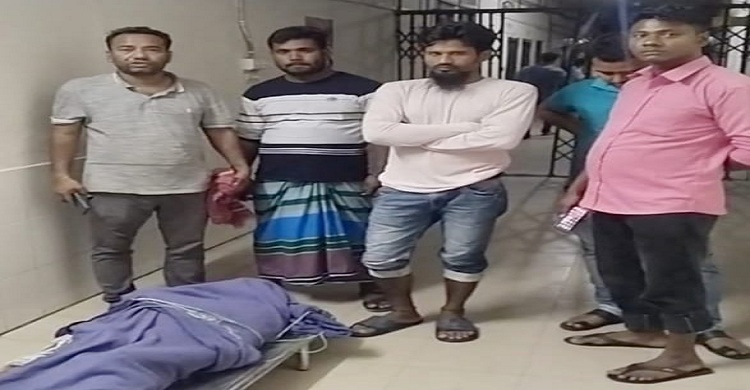 চাঁদপুরে বজ্রপাতে ট্রলার মাঝি নিহত