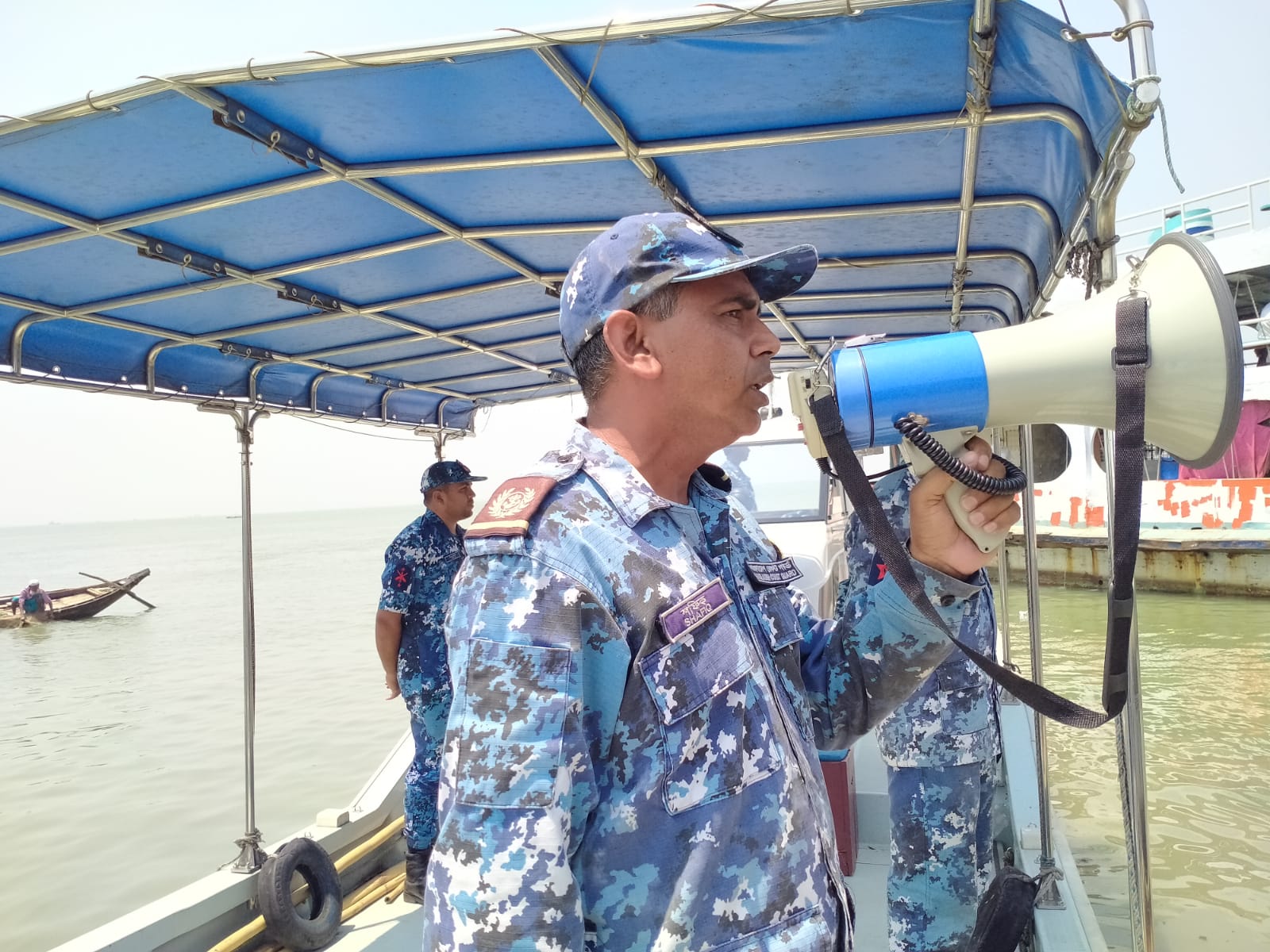 চাঁদপুরে ঘূর্নিঝড় মোকাবেলায় প্রস্তুত কোস্টগার্ড