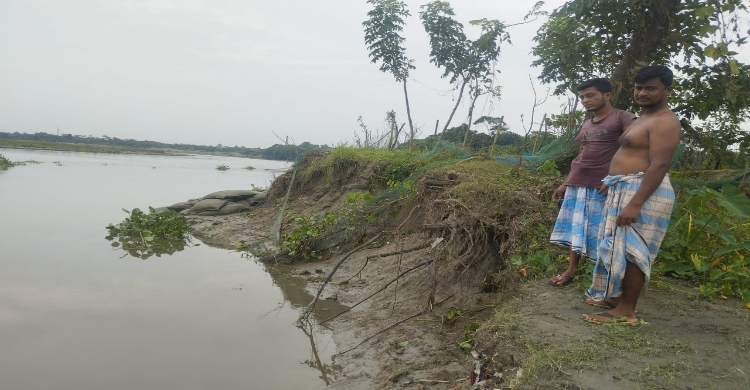 জেলা প্রশাসক ও পানি উন্নয়ন বোর্ড নির্বাহী প্রকৌশলীর দৃষ্টি আকর্ষণ