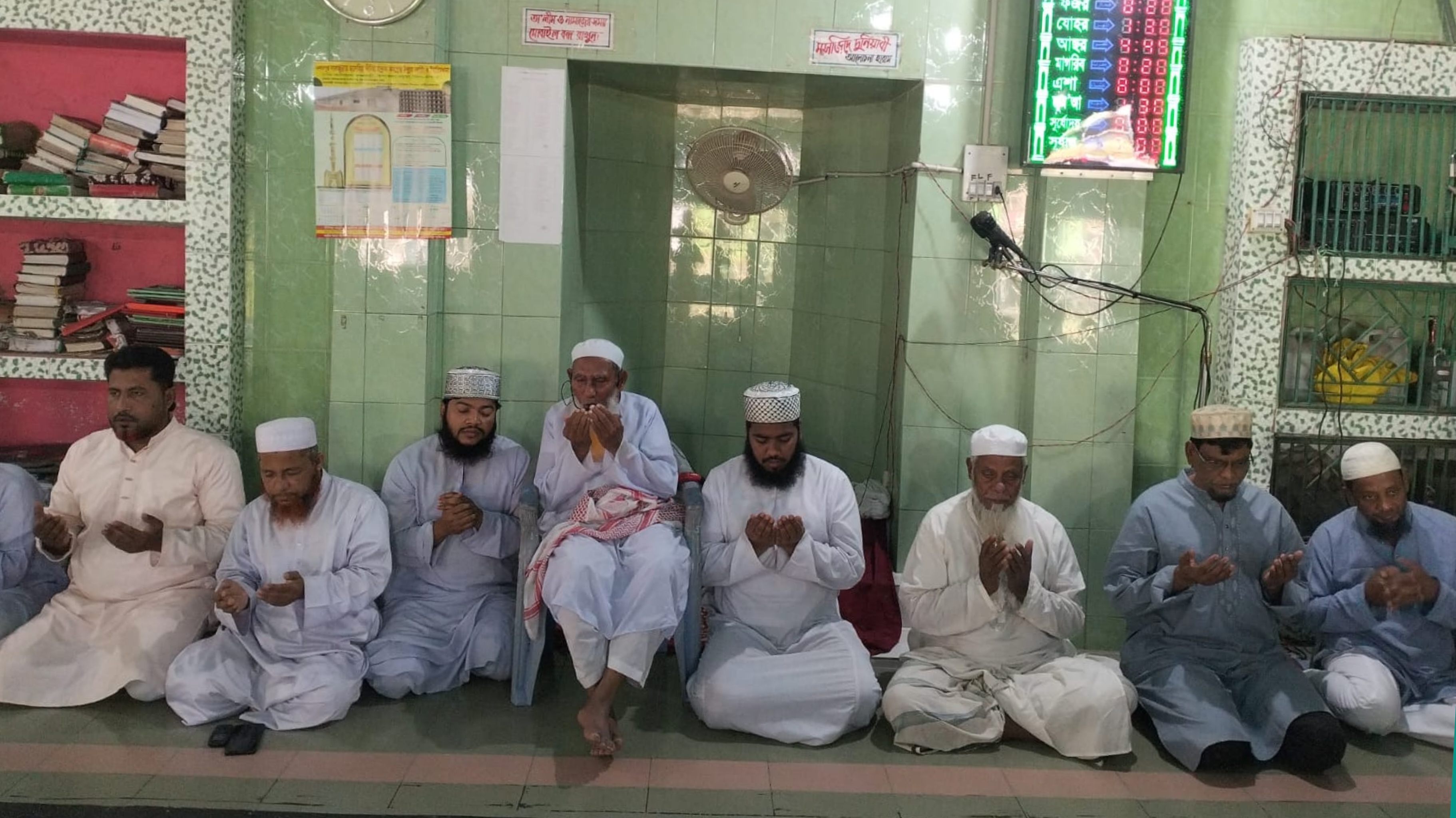 নন্দনপুর উচ্চ বিদ্যালয়ে বার্ষিক মিলাদ ও দোয়া