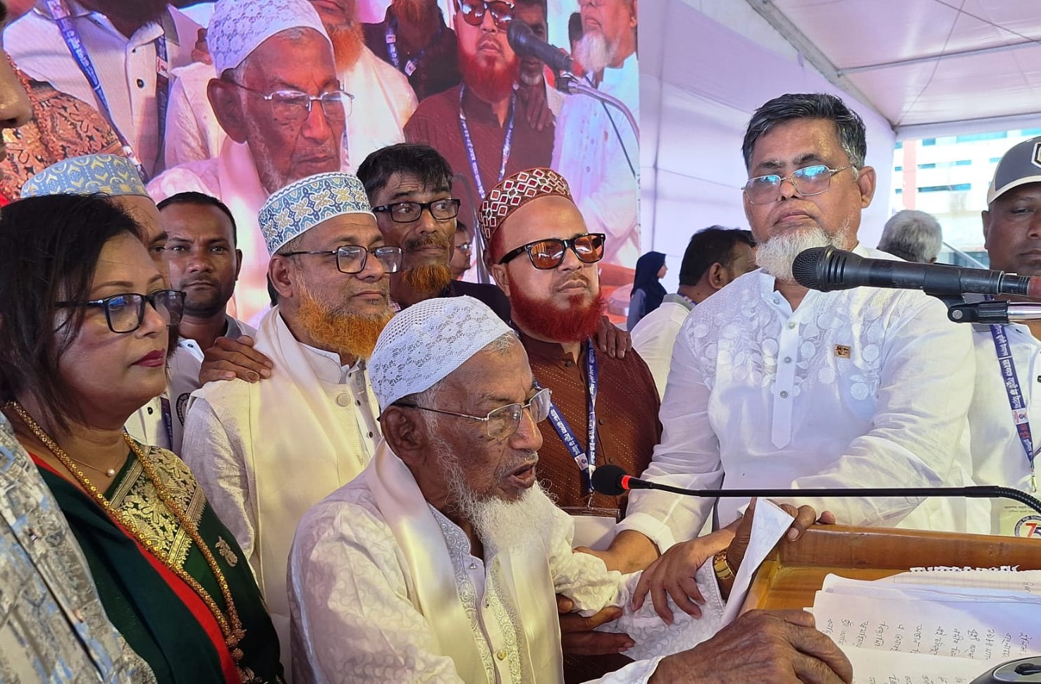 দরবেশগঞ্জ বহুমুখী উচ্চ বিদ্যালয়ে প্লাটিনাম জয়ন্তী ও ঈদ পুনর্মিলনী