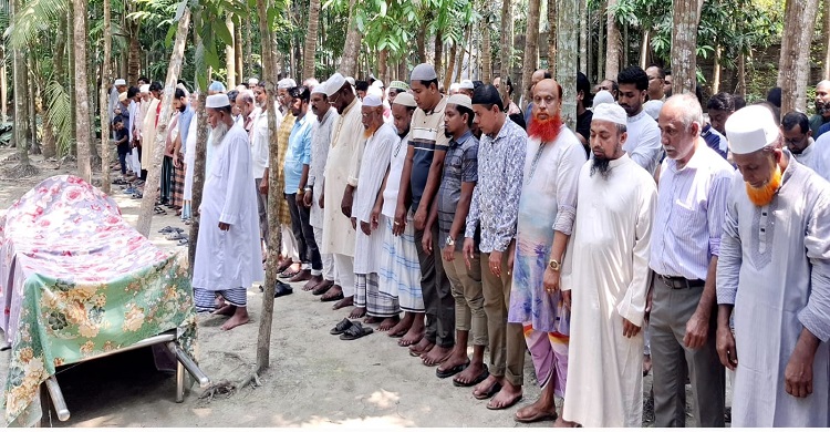 ফরিদগঞ্জে সাংবাদিক মশিউর রহমানের মায়ের মৃত্যু