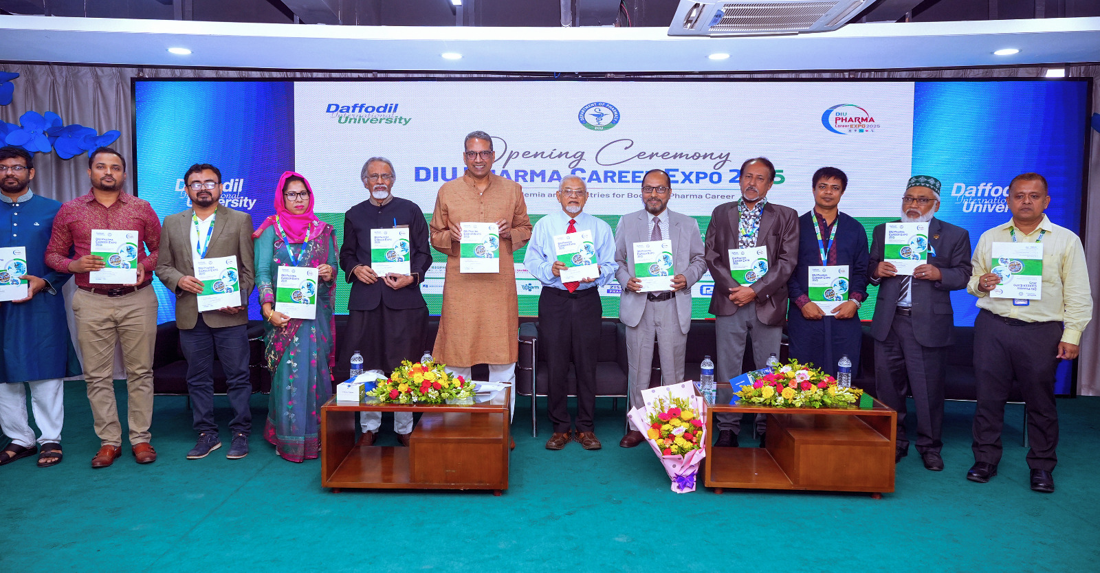 ড্যাফোডিল ইন্টারন্যাশনাল ইউনিভার্সিটিতে দুদিনব্যাপী ‘ডিআইইউ ফার্মা ক্যারিয়ার এক্সপো ২০২৫’ শুরু