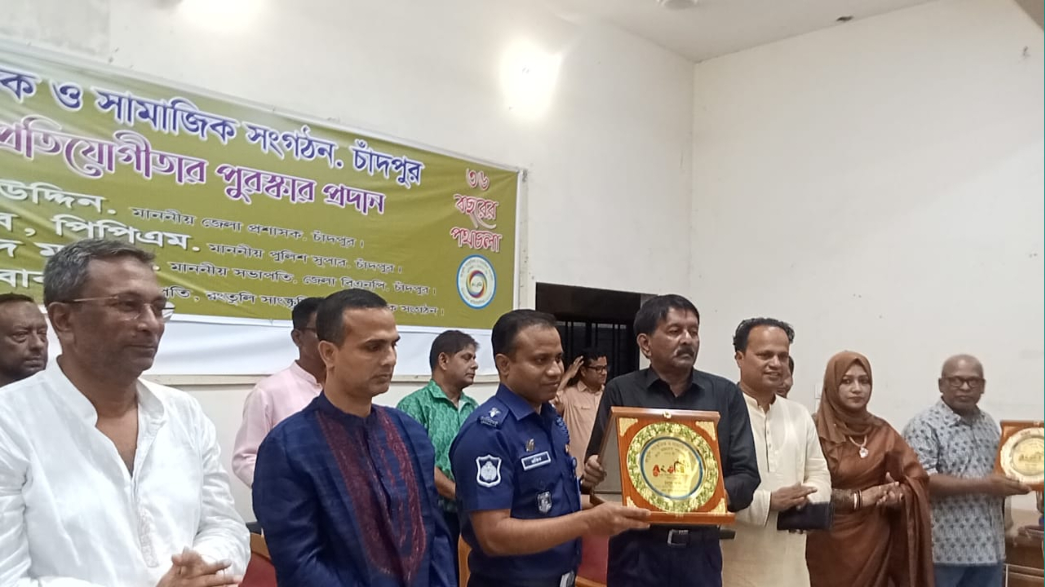 অসাম্প্রদায়িক বাংলাদেশ দেখতে হলে সাংস্কৃতিক কর্মকাণ্ডে পৃষ্ঠপোষকতা করতে হবে : জেলা প্রশাসক মোহাম্মদ মোহসীন উদ্দিন
