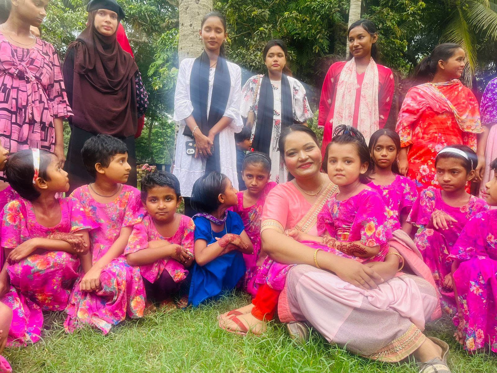 এতিমদের সাথে ঈদ আনন্দ ভাগাভাগি করে নিলো 'বিজয়ী'