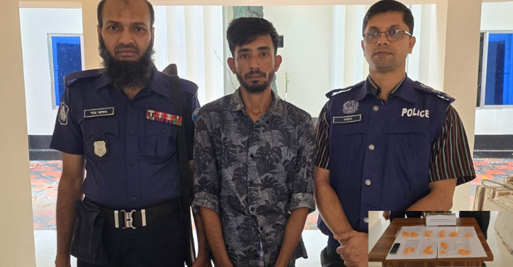 কক্সবাজারের ইয়াবা কারবারি নোয়াখালীতে গ্রেপ্তার