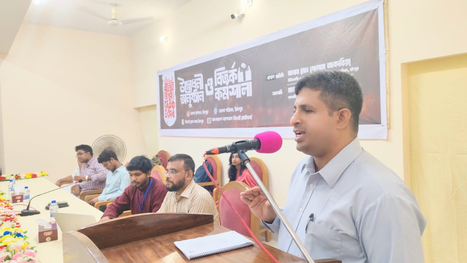 ৩৫০ শিক্ষার্থীর অংশগ্রহণে  ৩ দিনব্যাপী জুলাই বিপ্লব বিতর্ক উৎসব