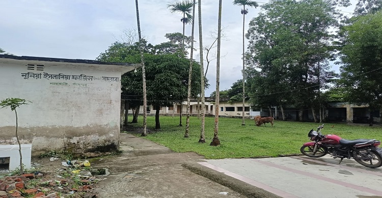 শাহরাস্তিতে মাদ্রাসার চার শিক্ষার্থী বহিষ্কার