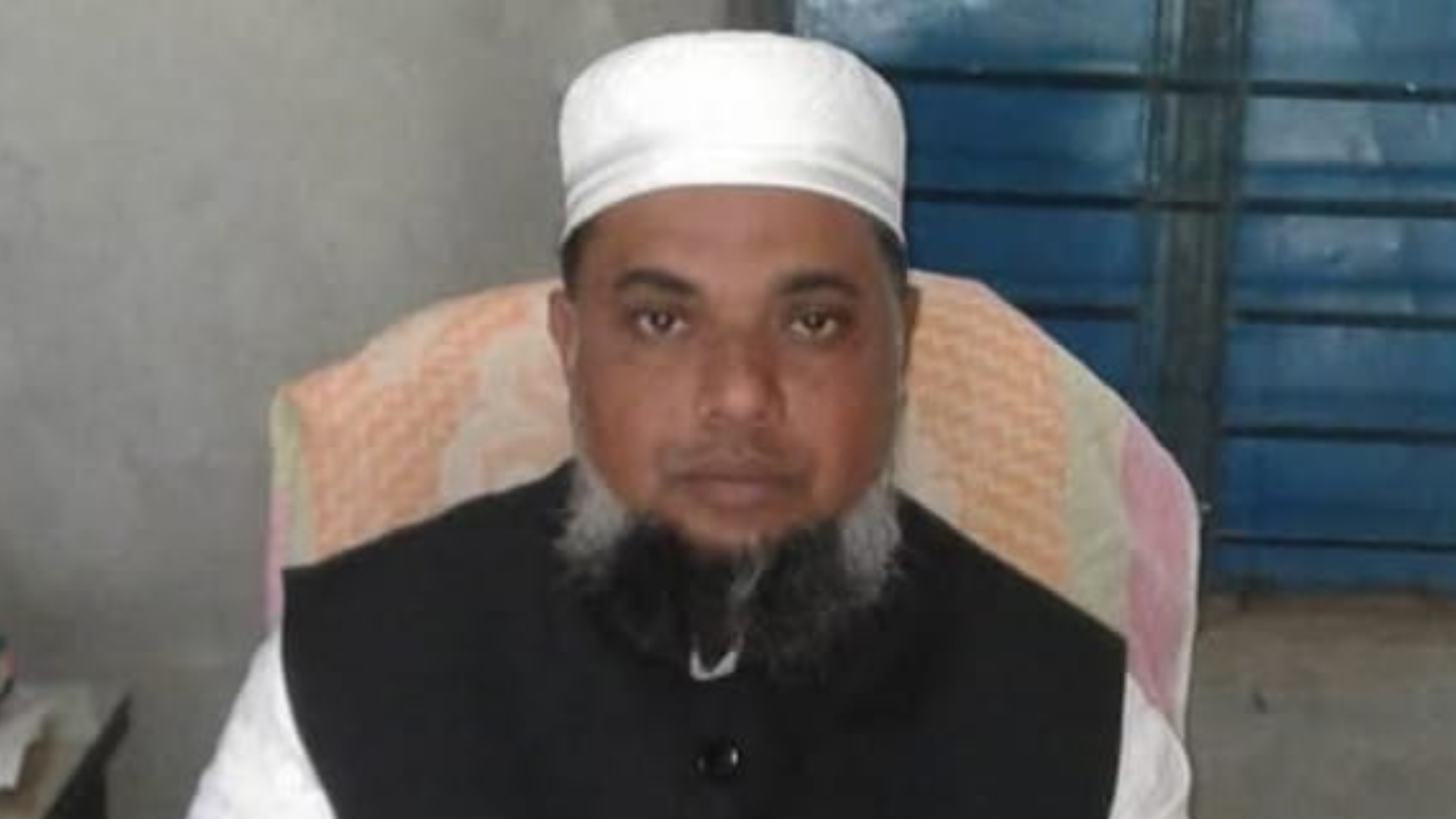 অবশেষে শাহরাস্তি মডেল মহিলা মাদ্রাসার গভর্নিং বডির সভাপতির পদ থেকে আওয়ামী লীগ নেতার পদত্যাগ