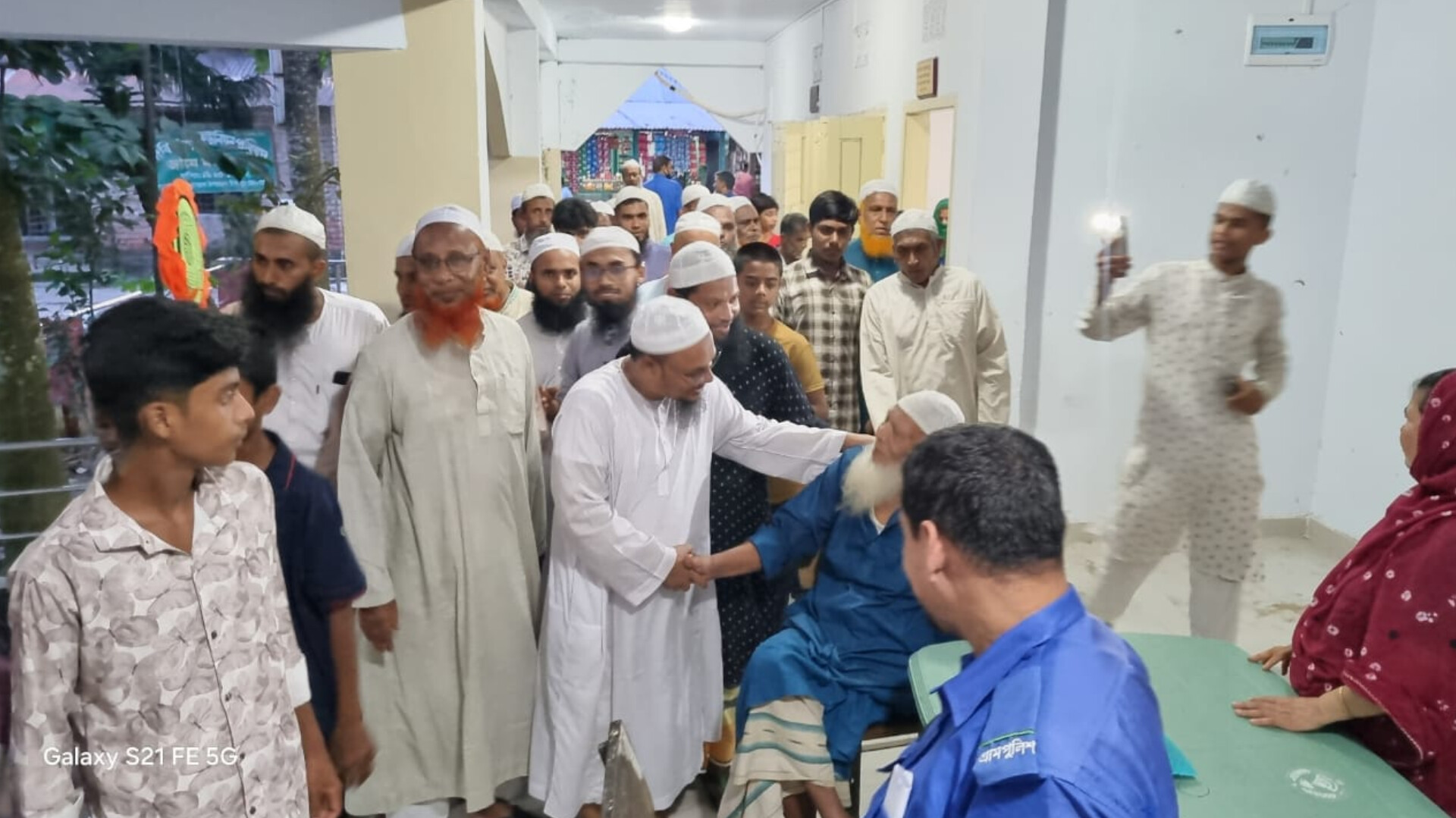 চাঁদপুরে ইসলামী আন্দোলনের সংসদ সদস্য প্রার্থী শেখ মুহাম্মাদ জয়নাল আবেদীনের গণসংযোগ