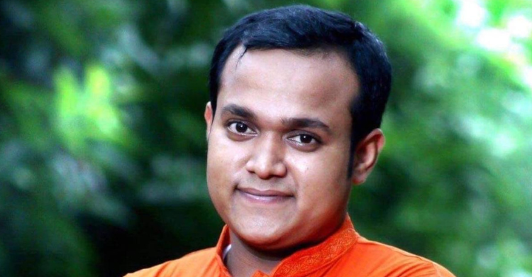 চাঁদপুরের বিশিষ্ট সমাজসেবক ও ছাত্রনেতা আবুল হাসানাতকে সম্মাননা স্মারক প্রদান