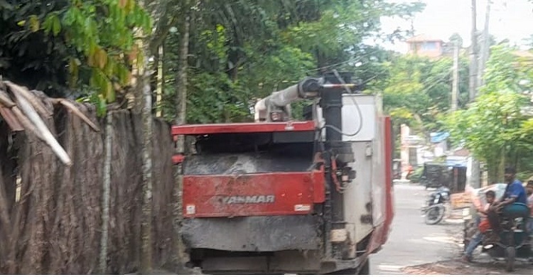 রায়পুরে কৃষি বিভাগের হার্ভেস্টার মেশিন বিতরণে সরকারি ভর্তুকির কোটি টাকা লোপাট! 