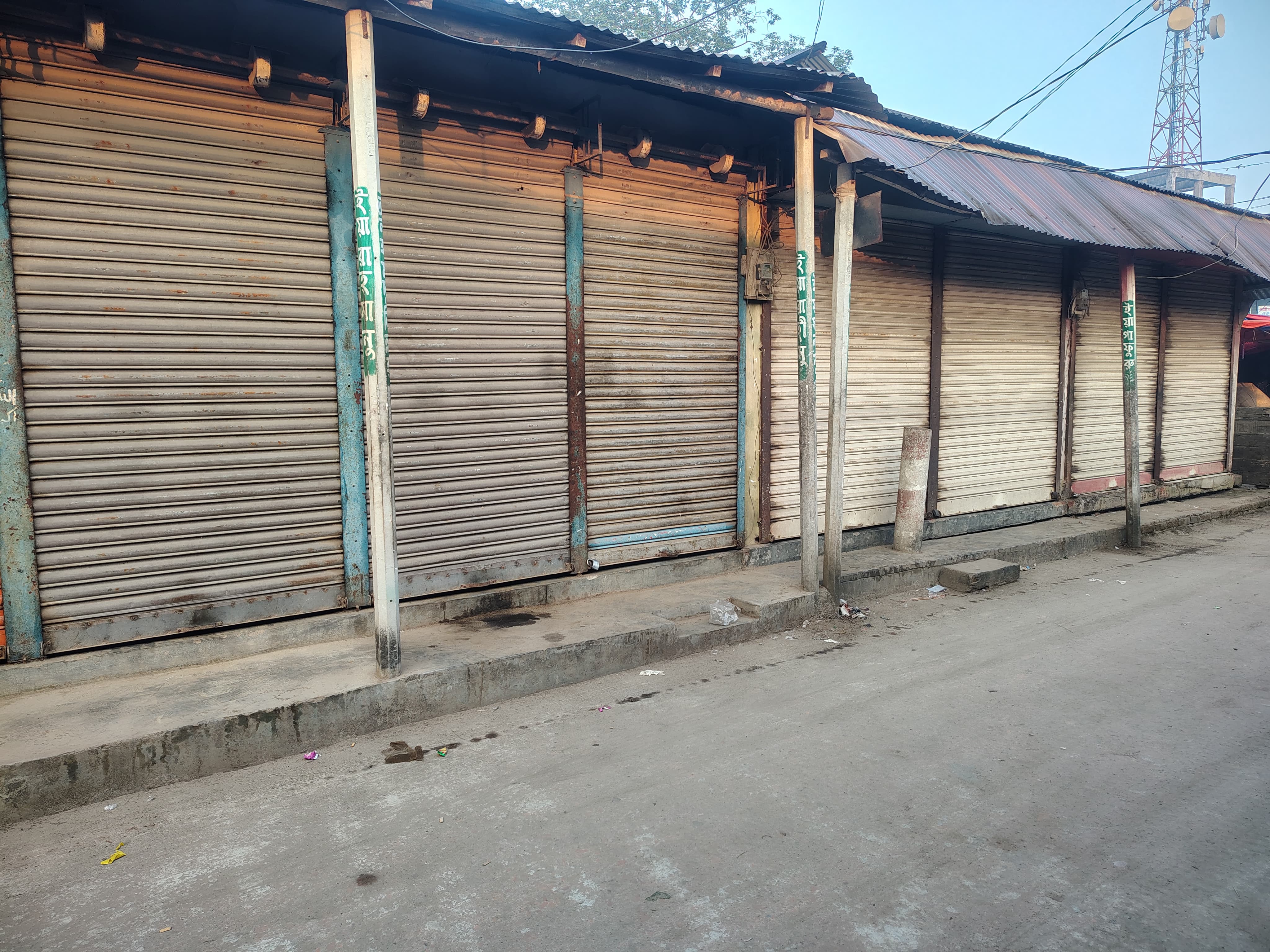 শাহরাস্তিতে অবৈধ মসজিদ কমিটি করে ওয়াকফকৃত সম্পত্তি জোরপূর্বক দখলের অভিযোগ