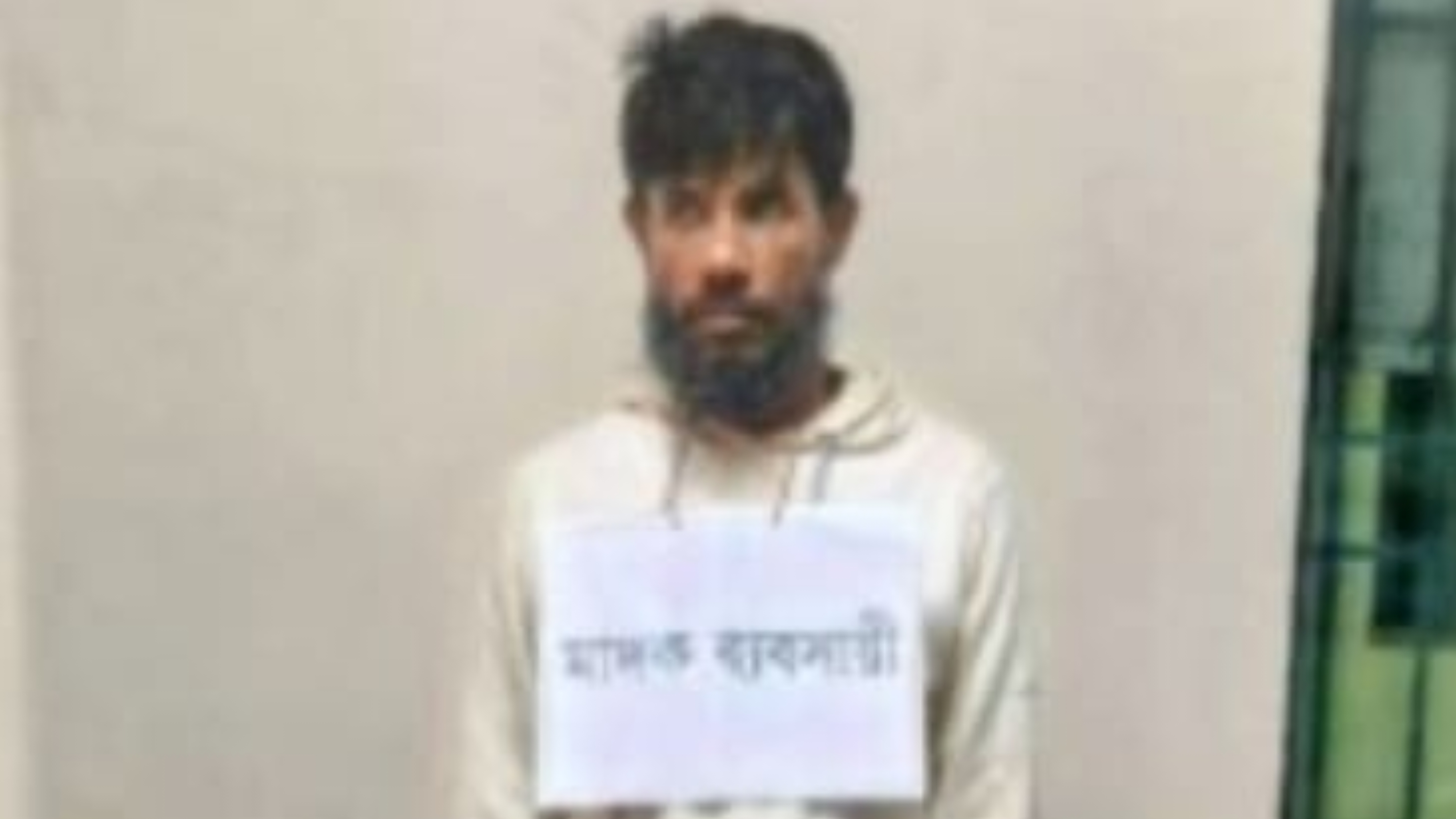 চাঁদপুর সদরে মাদক ব্যবসায়ী আটক