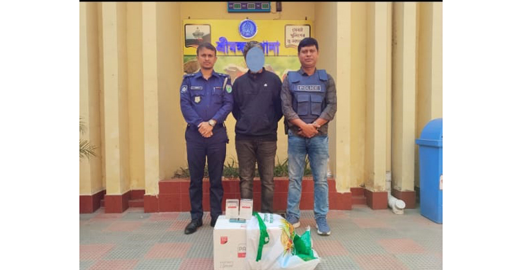 শ্রীমঙ্গলে বিদেশি সিগারেটসহ আটক ১