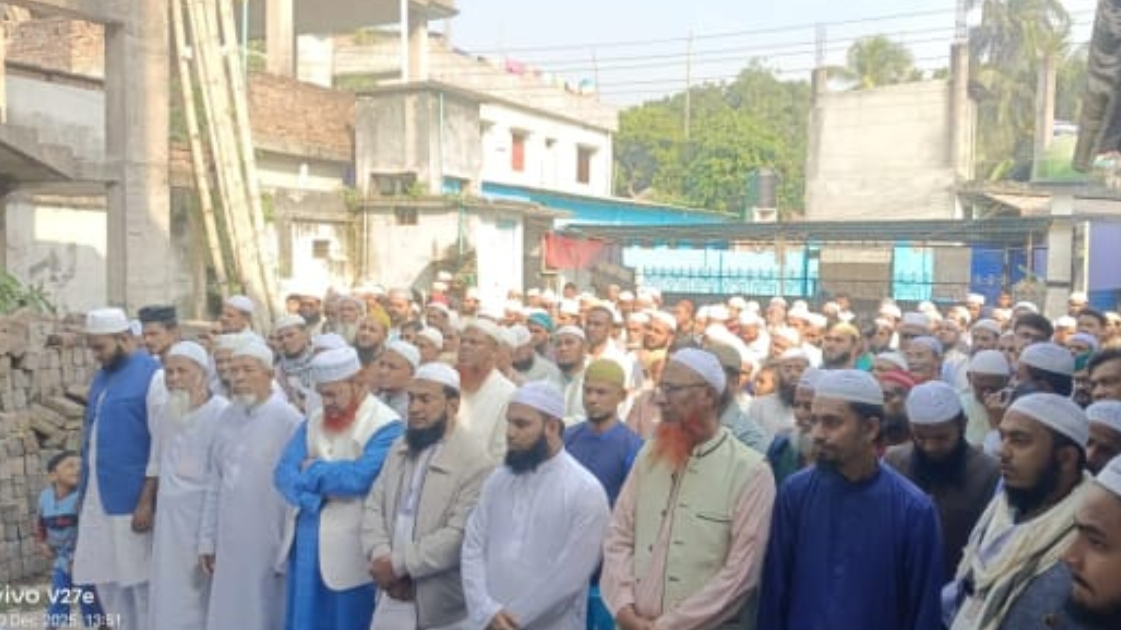 ইসলামী আন্দোলন জেলা সেক্রেটারির মায়ের জানাজা ও দাফন সম্পন্ন