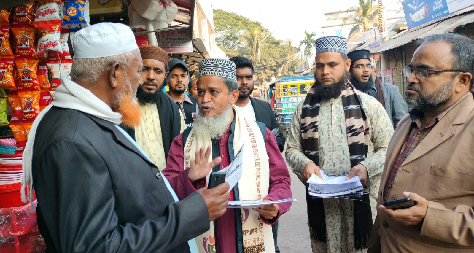 'তরিকতপন্থীরা এবার একজোট, মোমবাতিতে দেবো ভোট'