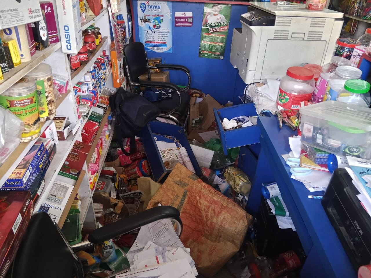 মতলব উত্তরে সাংবাদিক মিন্টুর ব্যবসা প্রতিষ্ঠানে চুরি