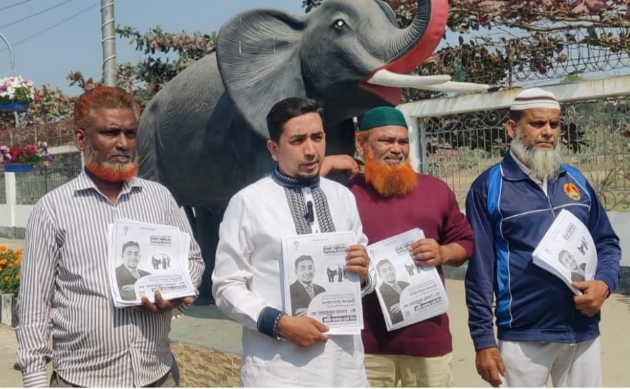 সন্ত্রাসীদের ভয়ে শোডাউনে অংশ নিতে বাধ্য হয়, কিন্তু ভোট দেয় একা একাই