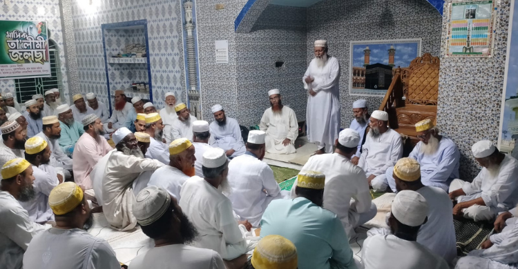 প্রযুক্তির ব্যবহারের নামে আমাদের প্রজন্মকে বিপথগামী করা যাবে না