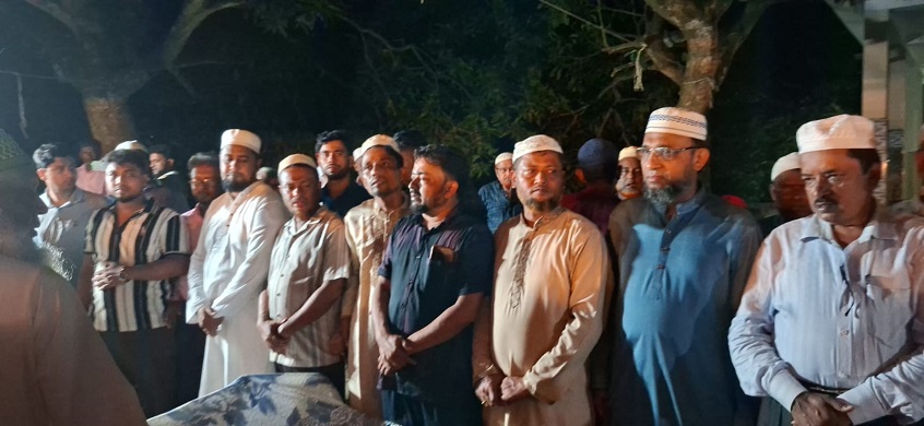 শাহরাস্তি উপজেলা বিএনপির প্রবাসী কল্যাণ সম্পাদকের মায়ের দাফন সম্পন্ন
