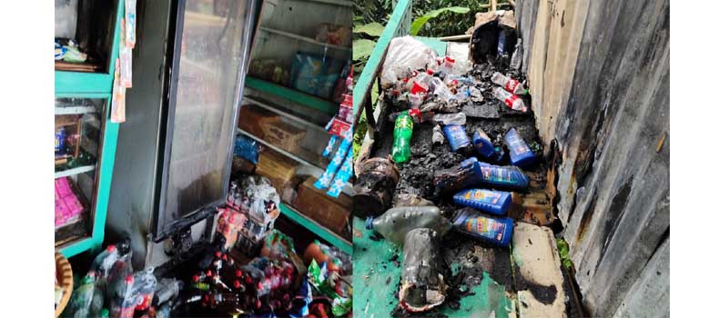 মতলবে রাতে দুর্বৃত্তদের দেওয়া আগুনে পুড়লো যুবদল নেতার দোকান