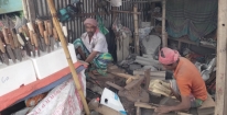 মতলব উত্তরে ব্যস্ত কামার বাজার