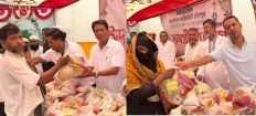 চাঁদপুর বড়স্টেশন কমিউনিটির উদ্যোগে অসহায়দের মাঝে ঈদ উপহার সামগ্রী বিতরণ
