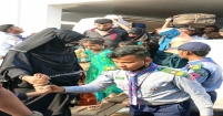 চাঁদপুর লঞ্চঘাটে প্রশংসিত রোভারদের যাত্রীসেবা