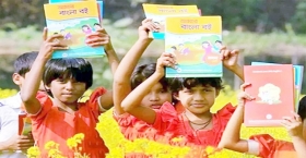 বই উৎসব : উন্নয়নের নীরব কিন্তু শক্তিশালী হাতিয়ার