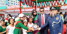 মাঠে নিপুণ ছন্দ, লক্ষ্য আকাশছোঁয়া!