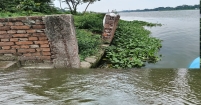 ধনাগোদার ভাঙ্গন-হুমকিতে স্কুল ও কলেজ ভবন