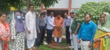 চাঁদপুর প্রেস ক্লাব প্রতিষ্ঠিত উদয়ন শিশু বিদ্যালয়ে বৃক্ষরোপণ কর্মসূচি উদ্বোধন