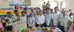 হাজীগঞ্জ মডেল সরকারি প্রাথমিক বিদ্যালয়ে ফল উৎসব