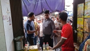 লাইসেন্সহীন ঘি, নকল বিড়ি ও ভেজাল তেলে অভিযান : পুরাণবাজারে ৭০ হাজার টাকা জরিমানা