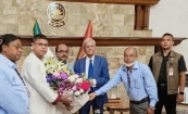 রাষ্ট্রপতির সঙ্গে কুমিল্লা ও চাঁদপুর জেলা পরিষদের প্রশাসকদ্বয়ের সৌজন্য সাক্ষাৎ