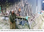 অভাব ও অবহেলায় কাটছে শতবর্ষী বৃদ্ধা ছালেহার জীবন