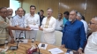 হাজীগঞ্জে ২৯টি পূজামণ্ডপে সংসদ সদস্য মমিনুল হকের আর্থিক অনুদান প্রদান