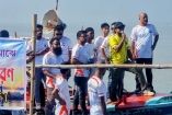 জেলেদের মুখে হাসি ফোটালো ‘ক্লিন চাঁদপুর’