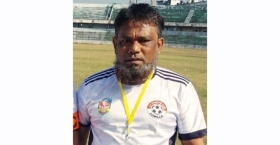 মাঠ ছাড়েননি জসিম পাটোয়ারী, স্বপ্ন দেখেন চাঁদপুরের ফুটবল নিয়ে
