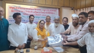 কচুয়ায় শিক্ষার মানোন্নয়নে এসএসসির টেস্ট পরীক্ষার অভিন্ন প্রশ্নপত্র বিতরণ