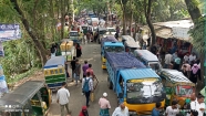 জেলা প্রশাসনের সিদ্ধান্ত  মানছে না সিএনজি অটোরিকশা ও ইজিবাইক চালকরা