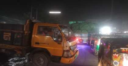 ওয়্যারলেস বাজারের  যানজট নিরসনে বিশেষ ব্যবস্থা নিন